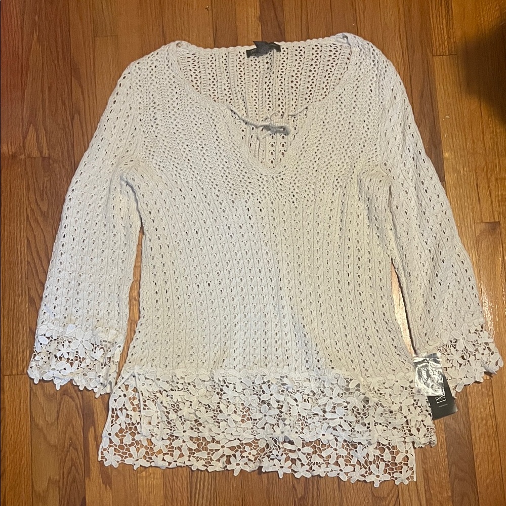 INC INTERNATIONAL CONCEPTS 
KNIT LONG SLEEVE TOP